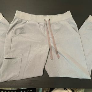FIGS - Gray - jogger scrub pants - MEDIUM